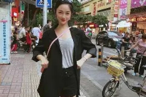 2026最新小八卦：赵丽颖礼貌送花不入场杨洋代言被秒抢圈内这些人低调又忙碌