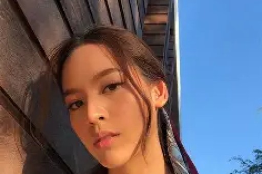 与辉同行销售超千万网红产品“翻车”！海外注册地竟是汽修厂策划：没有故事“就编嘛”