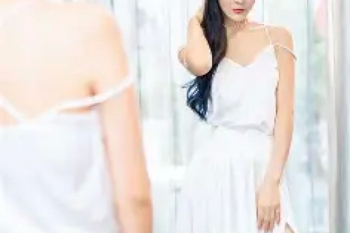 1天4瓜！离婚、全网被封禁、被逼发身体私密照、韩红最让人意外